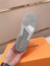 Image 5 of LOUIS VUITTON SNEAKERS SKATE - #17