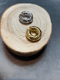 Image 3 of Earcuff ICONICO
