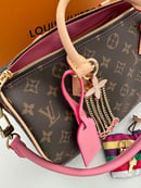 Image 16 of Speedy pink