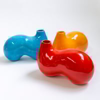 Image 2 of slug in pool blue