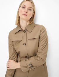 Image 5 of GABARDINA CAMEL FUCHS 