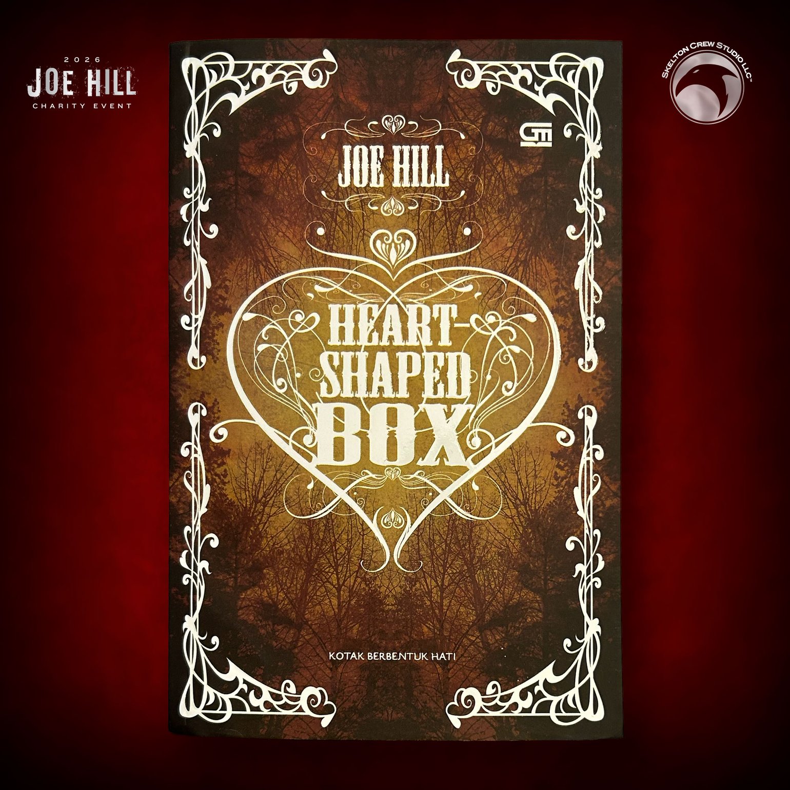 Image of JOE HILL 2026 CHARITY EVENT 116: SIGNED/DOODLED Heart-Shaped Box TPB - Indonesian