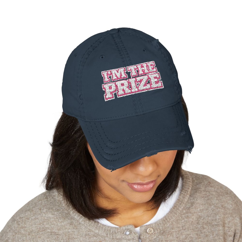 Image of Distressed Dad Hat – 'I'M THE PRIZE' Embroidered Vintage Baseball Cap