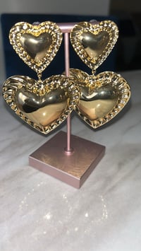 Queen of hearts earring