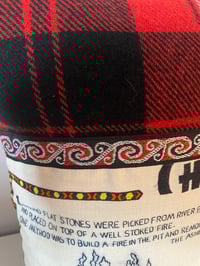 Image 3 of Hangi NZ cushion