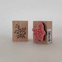 Image 2 of Tampon bois petites fleurs des champs 