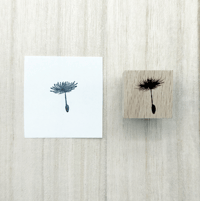 Image 3 of Mini tampon pissenlit 