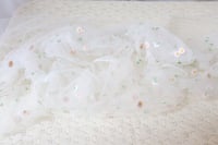 Image 2 of Daisy layer 