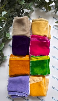 Image 2 of Silk Velvet Pack of 8