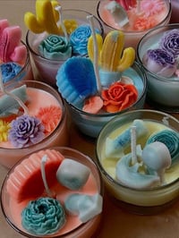 Children's Candle making ( Ages 10-12 available until 5pm )