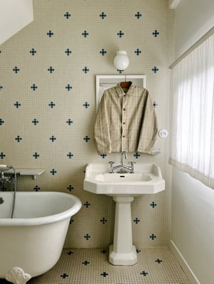 Hermès Reversible Cream Windbreaker Jacket - Size 50