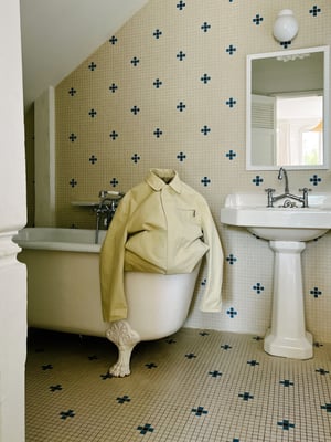 Hermès Reversible Cream Windbreaker Jacket - Size 50