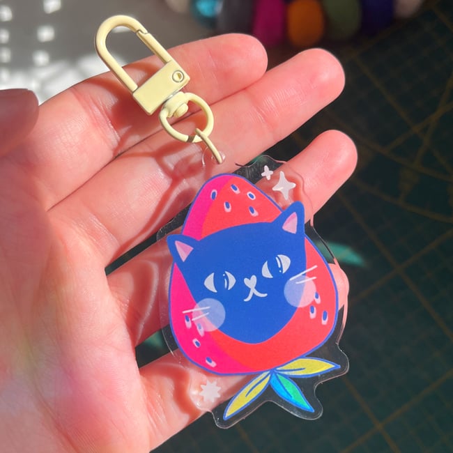 Porte-clé chat fraise