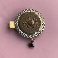 Image 1 of Barrette "CANCER"