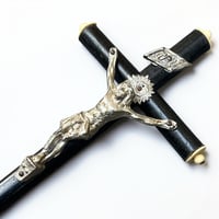 Image 3 of Crucifix ancien Napoléon III bois noirci et métal argenté Christ avec crâne Memento Mori