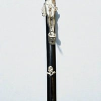 Image 5 of Crucifix ancien Napoléon III bois noirci et métal argenté Christ avec  crâne Memento Mori