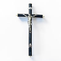 Image 1 of Crucifix ancien Napoléon III - bois noirci et métal argenté Christ avec crâne Memento Mori