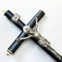 Image 4 of Crucifix antique de Jésus Christ - Napoléon III – Bois noirci et Christ en métal -  XIXe