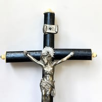 Image 3 of Crucifix antique de Jésus Christ - Napoléon III – Bois noirci et Christ en métal -  XIXe