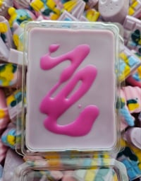 Image 2 of Berry Trifle -a Rocky Top Wax Works exclusive custom houseblend fragrance 