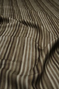 Image 5 of COCOA/DUST. PRINTED STRIPE VELVET OR LINEN with natural linen back or double sided print