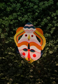 Image 1 of Jarrón