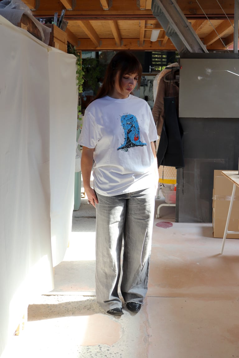 Naomi Gilon × Coby Zutt Classic White T-shirt Image 4