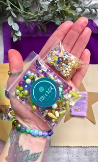 Image 3 of VIOLET SPRING GARDEN TOP-UP KIT For Embellished Star Ornament 