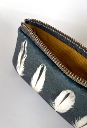 Image of Oystercatcher feathers, velvet zipper purse - fits cards