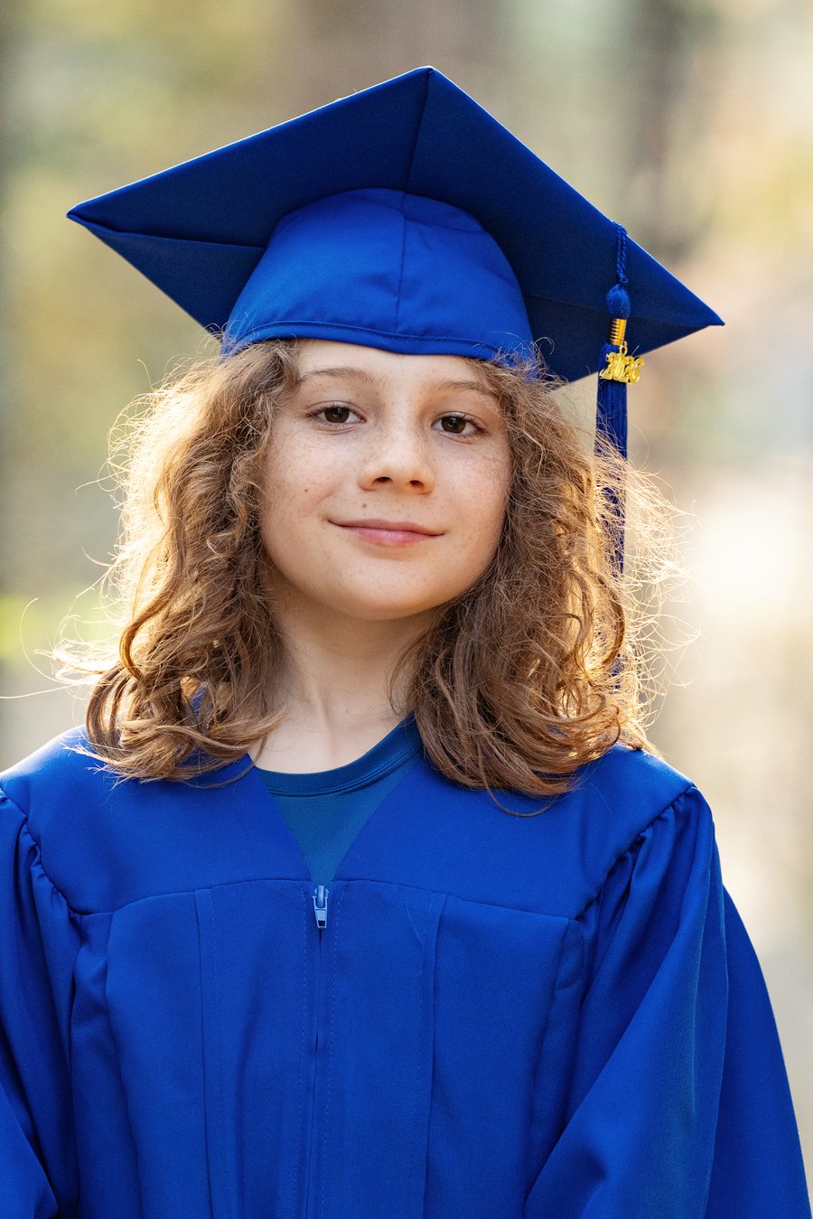 Image of April 26th - Fundraiser Cap & Gown Mini-sessions for Kindergarten, 5th and 8th Grade