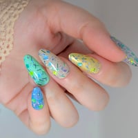 Image 2 of Caught In The Breeze 