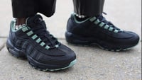 Runway Air Max 95