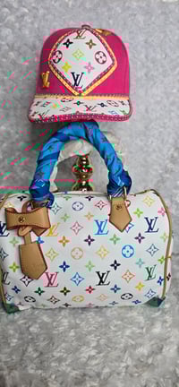 Image 1 of White Colorful Speedy with Pink Hat