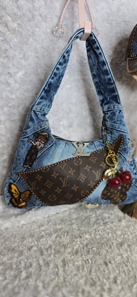 Image 4 of Denim shoulder bag & hat