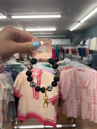 Image 2 of Black and leopard keychain 