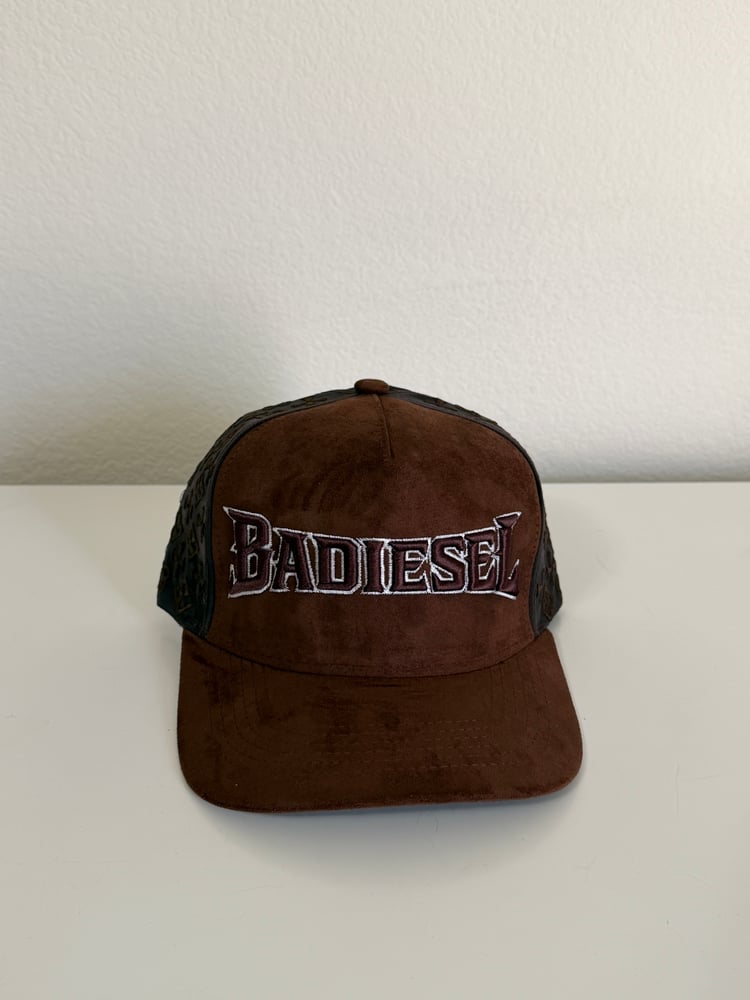 Image of Badiesel Brown hat snapback 
