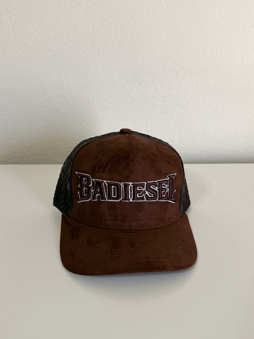 Image of Badiesel Brown hat snapback 