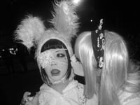 MONOGURUI poncho-bib: (PRETA-(U))