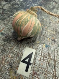 Image 5 of Marbled WOODEN BAUBLES 2 shapes available