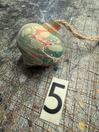 Image 6 of Marbled WOODEN BAUBLES 2 shapes available