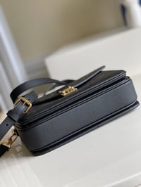 Image 7 of Borsa Louis Vuitton  - Metis #1