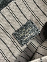 Image 8 of Borsa Louis Vuitton  - Metis #1
