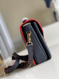 Image 4 of Borsa Louis Vuitton  - Metis #2
