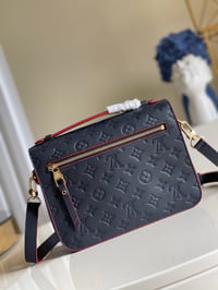 Image 2 of Borsa Louis Vuitton  - Metis #2