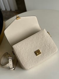 Image 3 of Borsa Louis Vuitton  - Metis #3