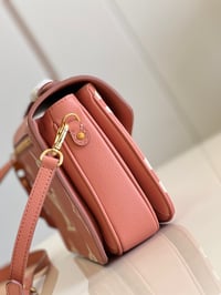 Image 6 of Borsa Louis Vuitton  - Metis #6