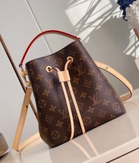 Image 1 of Borsa Louis Vuitton  - NéoNoé BB 