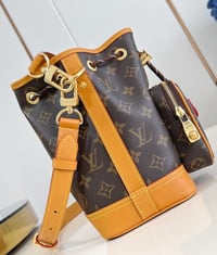 Image 4 of Borsa Louis Vuitton  - Noé Cargo