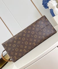 Image 7 of Borsa Louis Vuitton  - OnTheGo