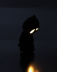 Image 2 of yūrei lamp